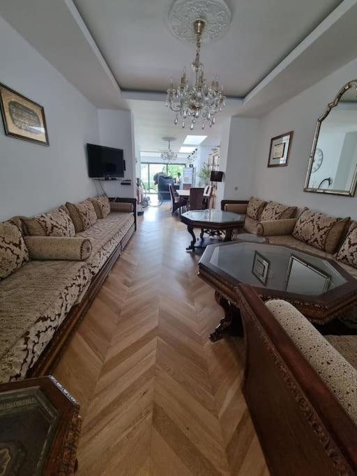 Appartement 3 Chambres Centre Vilvoorde Bruxelles Brusselsairport Expo Nato Anvers Wifi Free Parking エクステリア 写真